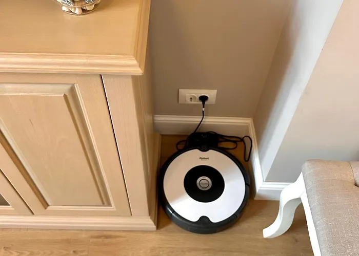 Апартамент Vibrant L Stylish 2bd In Center