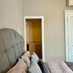 Apartment Vibrant L Stylish 2bd In Center Varna