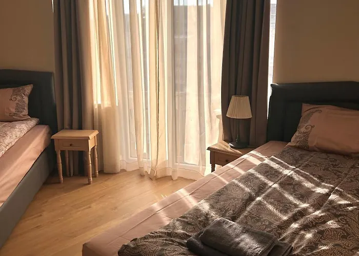 Vibrant L Stylish 2bd In Center Varna